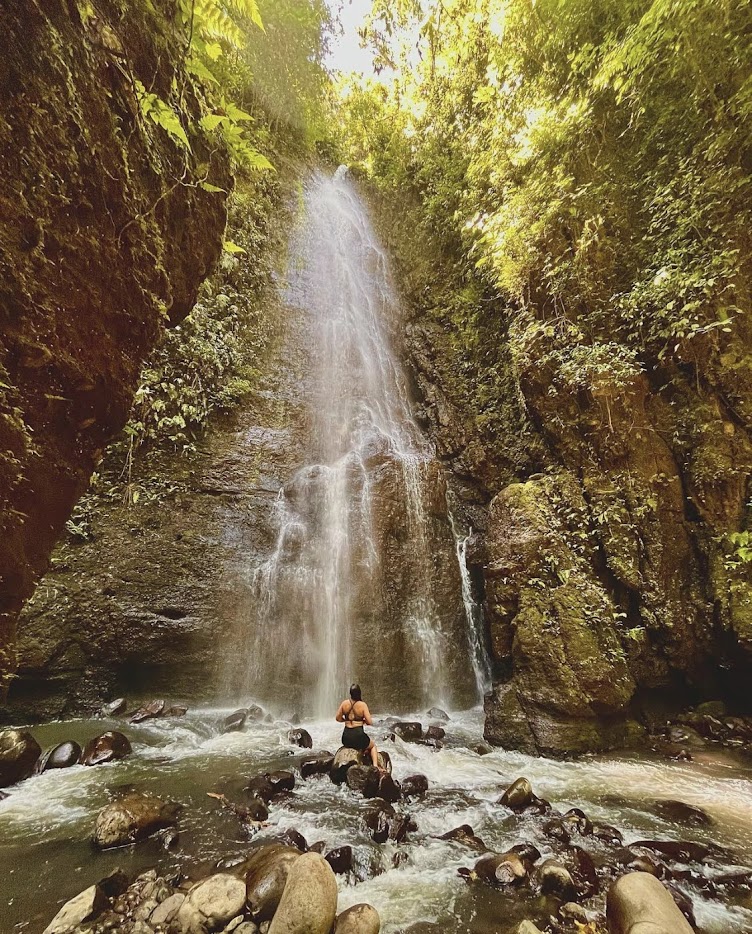 Cascadas Secretas del Río La Vieja 4